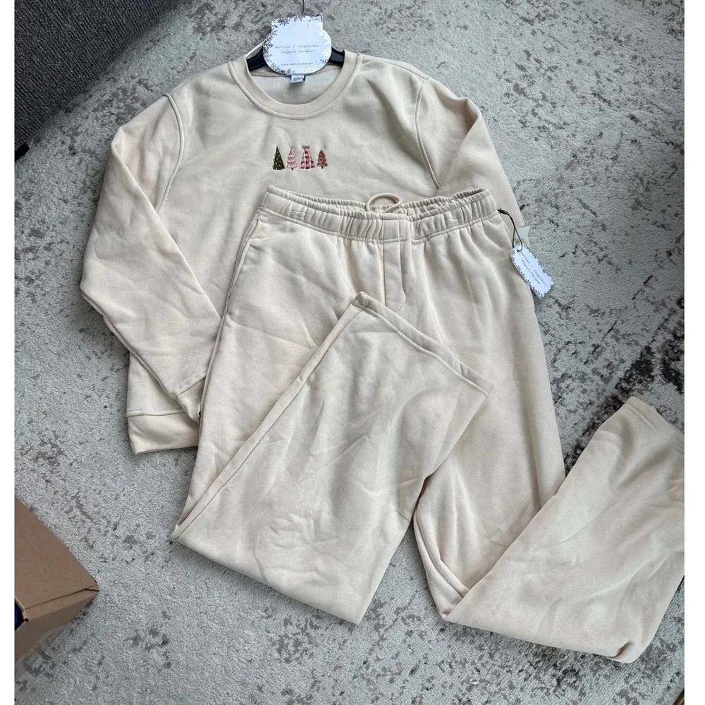 Better Together Womens Cream Christmas sweatshirt Wide Leg Pant Set Large lounge - Picture 1 of 6